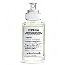 Our impression of Matcha Meditation Maison Martin Margiela Unisex Concentrated Perfume Oil (2539)