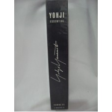 Yohji Essential by Yohji Yamamoto 6.8 oz 200 ML Foaming Bath and Shower Gel 